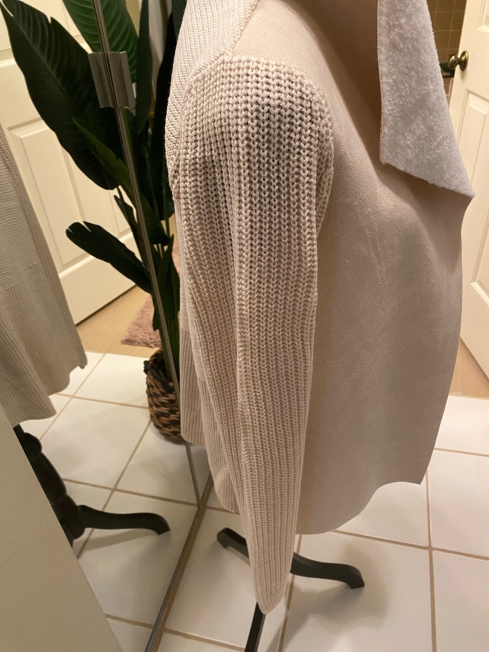 Women's Cream Open-Front Cozy Shawl Collar Jacket - Picture 6 of 8